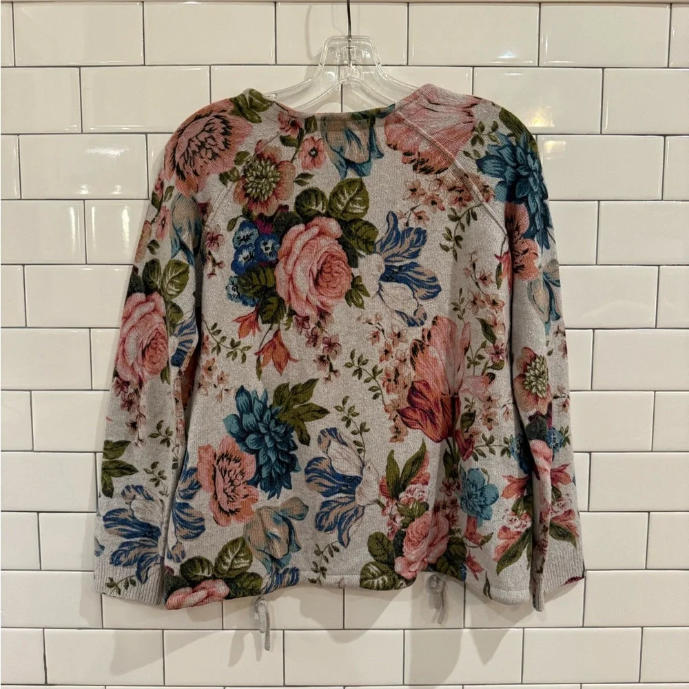 Angel Of The North Floral Knit Top - Picture 6 of 7